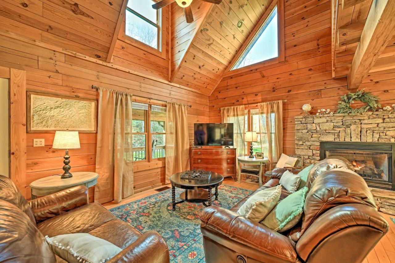 Creekside Bryson City Cabin With Private Hot Tub Extérieur photo