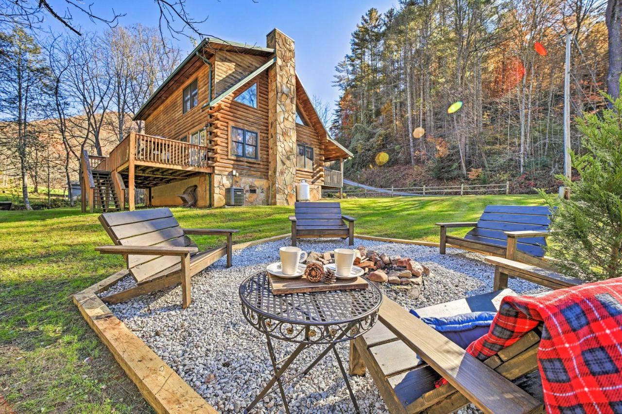 Creekside Bryson City Cabin With Private Hot Tub Extérieur photo