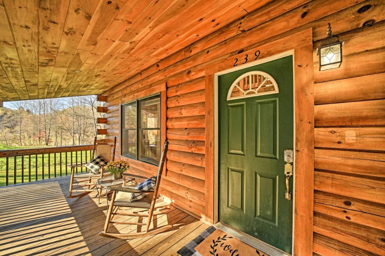 Creekside Bryson City Cabin With Private Hot Tub Extérieur photo