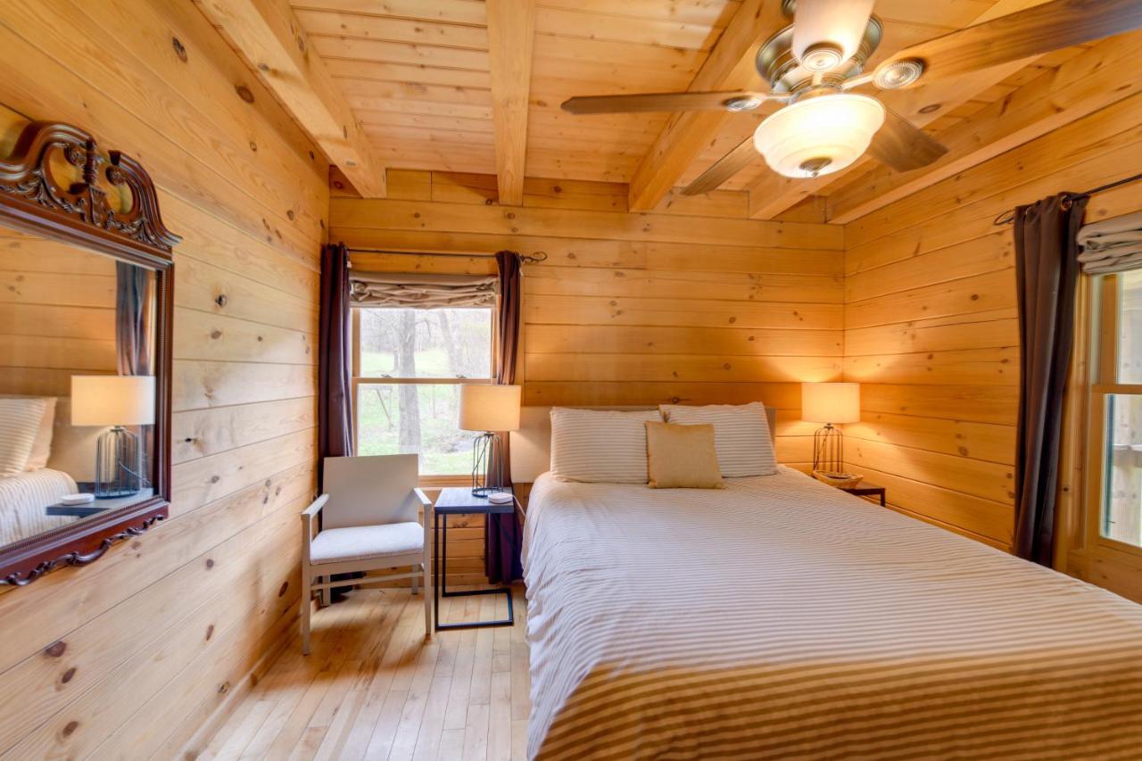 Creekside Bryson City Cabin With Private Hot Tub Extérieur photo
