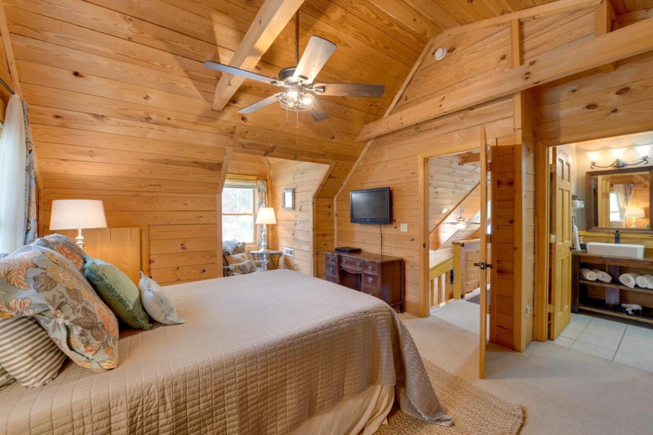 Creekside Bryson City Cabin With Private Hot Tub Extérieur photo